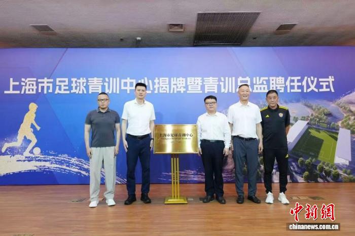 深度解析：巅峰国际如何持续优化用户体验，引领行业创新。 - 巅峰国际